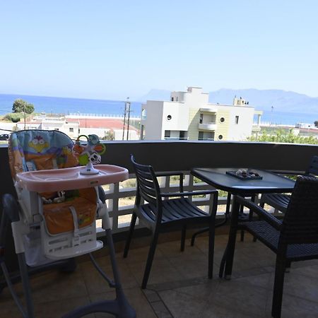 Appartement Smell Of The Sea à Kíssamos Extérieur photo