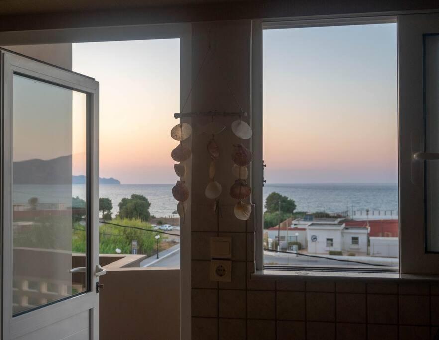 Appartement Smell Of The Sea à Kíssamos Extérieur photo